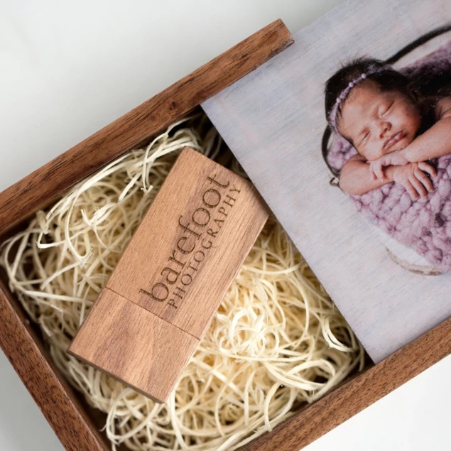 Full Color Printed Walnut Tyndell Wood Flash Drive USB Box